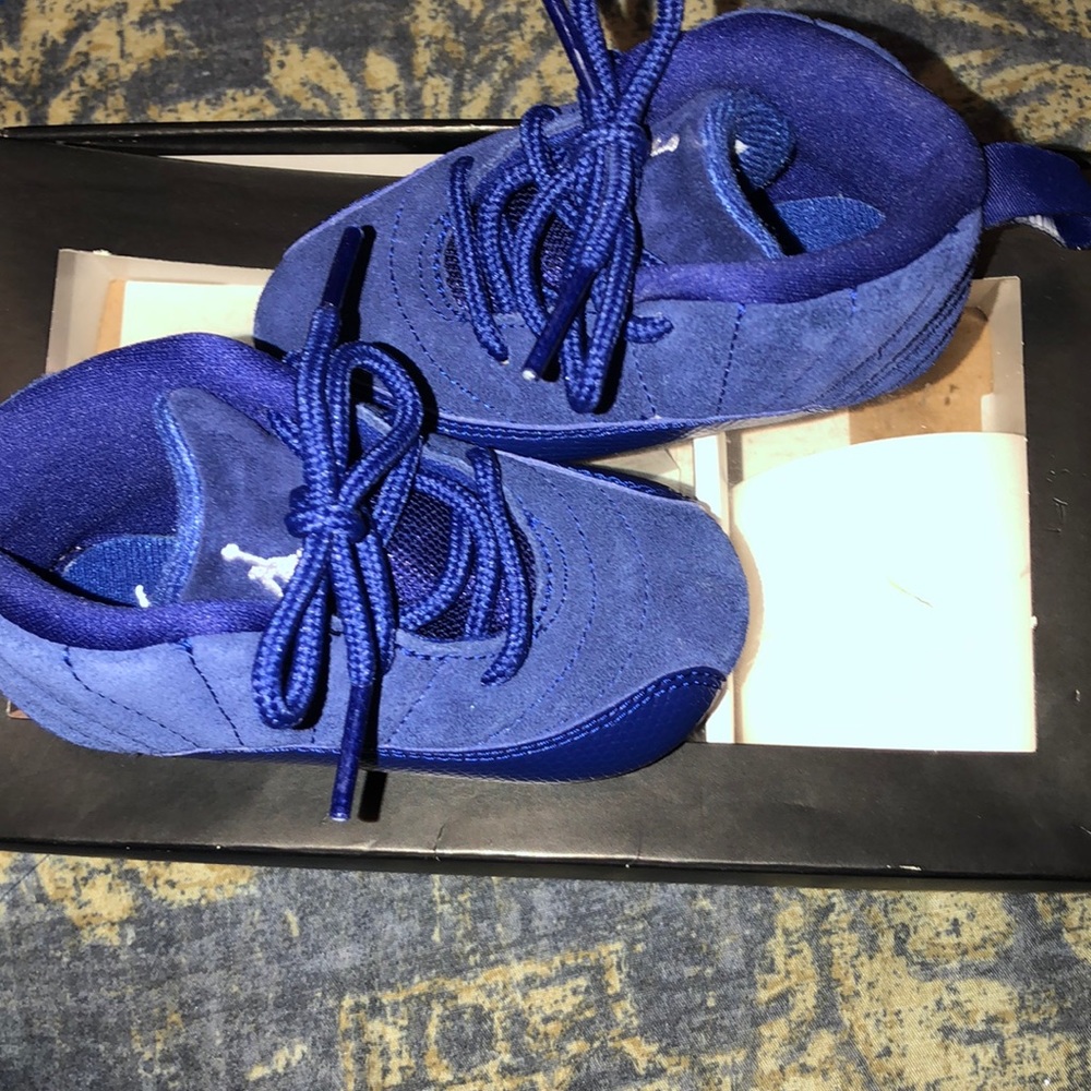 Jordan Retro 12